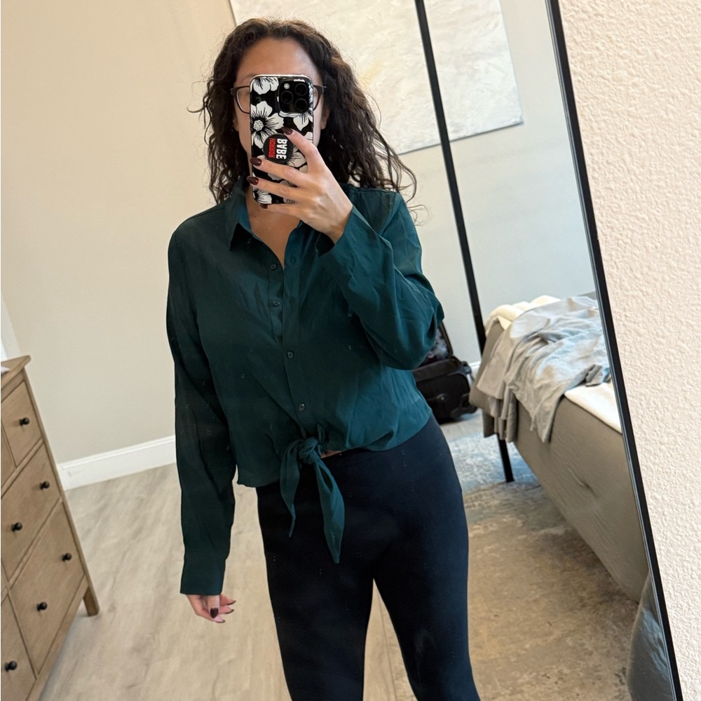 Express Deep Green Collared Shirt - Picture 2 of 4